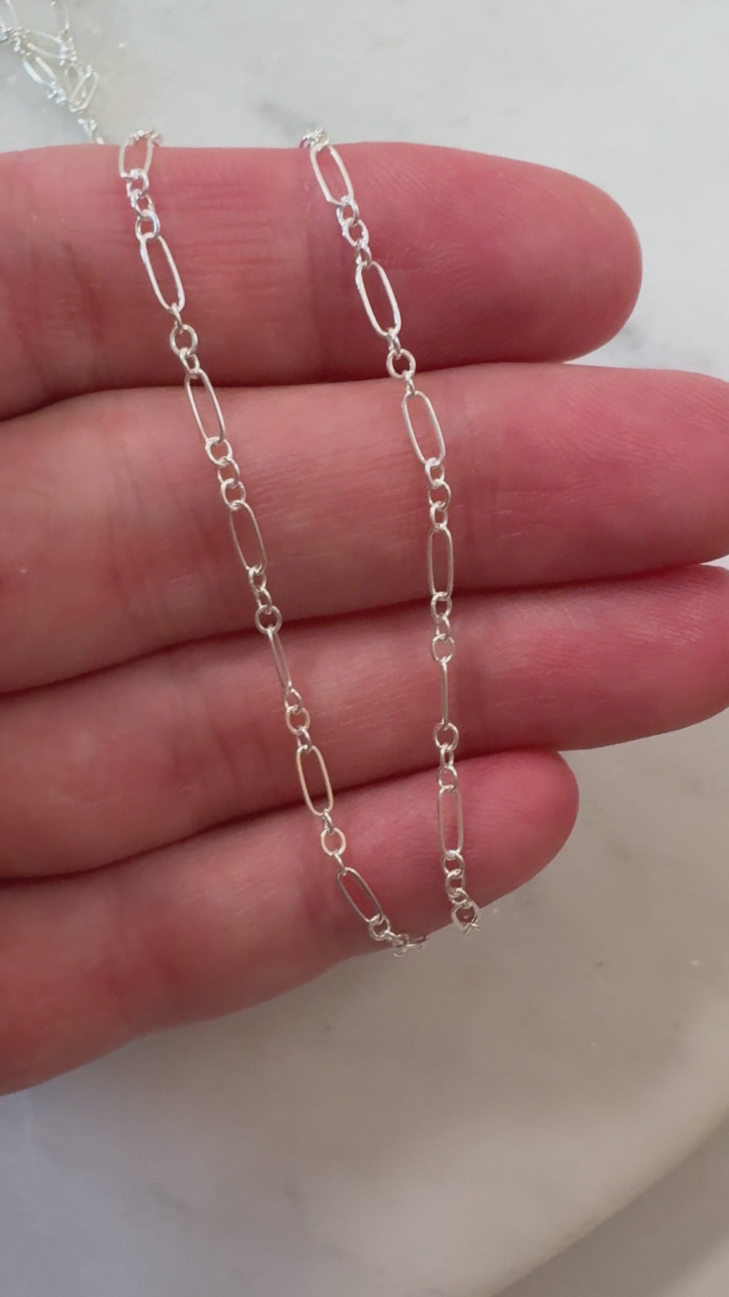 Sterling Silver Oval Long and Short Flat 5.4mm x 2.5mm Chain (Per Foot)